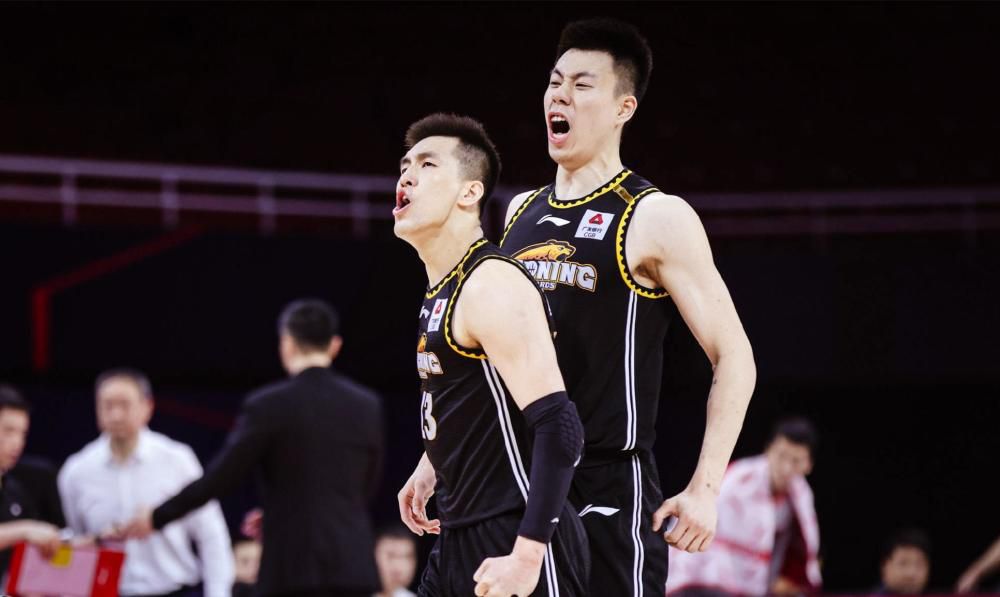 曼城2-0领先水晶宫。